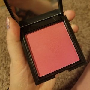 Younique Moondtruck Minerals blush in STUNNING